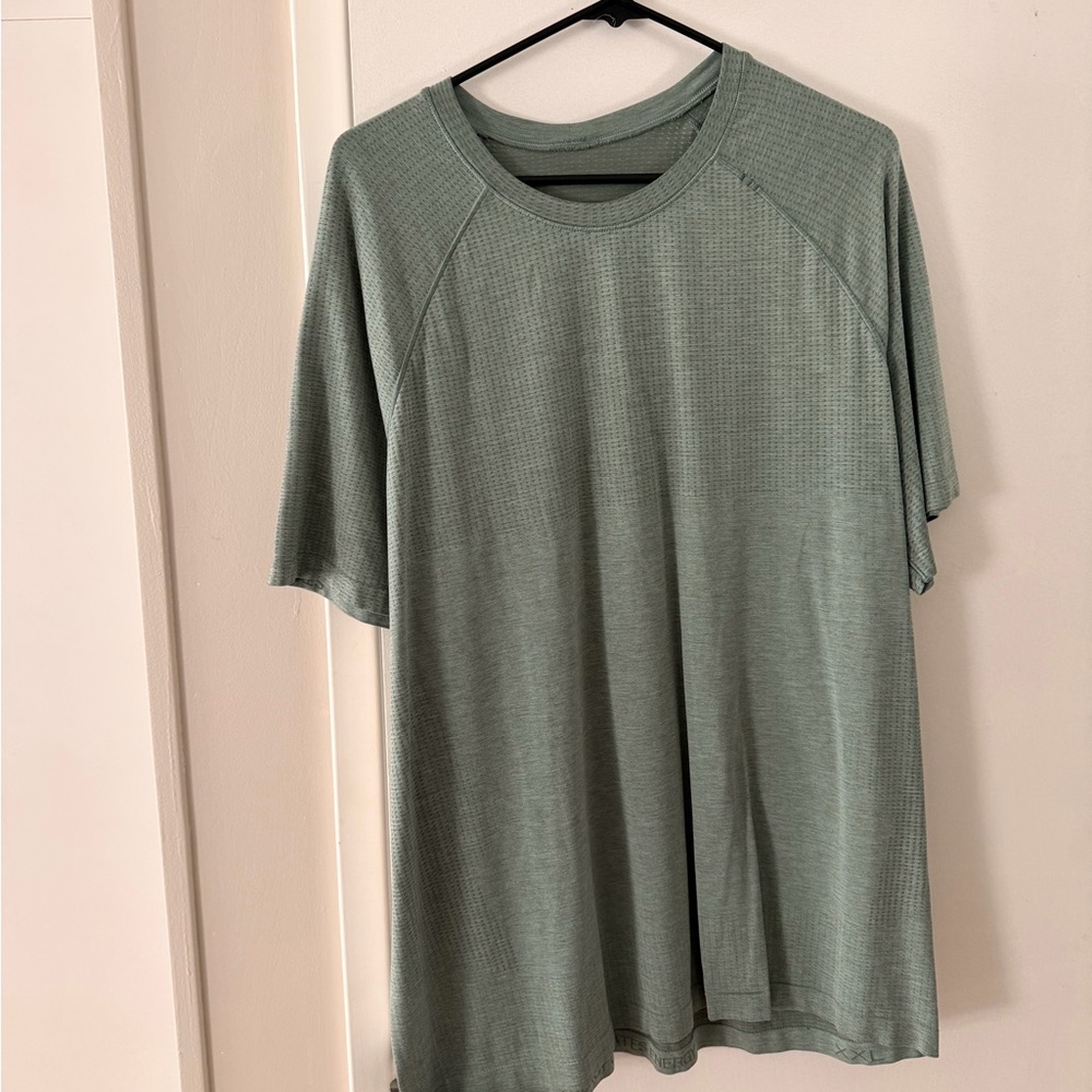 Lululemon Metal Vent Tech Short-Sleeve Shirt